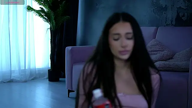 AlishaSkye online show from January 18, 2026, 4:16 am