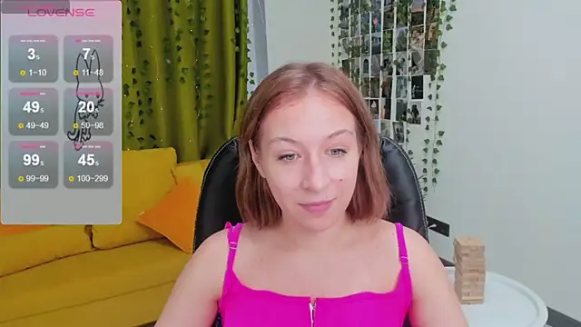 Emma Garcias online show from November 9, 2025, 2:26 pm