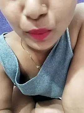 Snapshot of Saniya_Doll chatting on July 16, 2026, 9:10 pm Saniya Doll online show from July 16, 2026, 9:10 pm