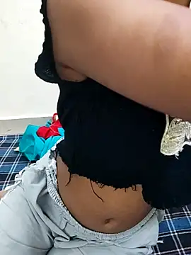 Snapshot of Saniya_Doll chatting on July 25, 2026, 9:23 pm Saniya Doll online show from July 25, 2026, 9:23 pm