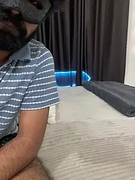 vickyandtania online show from February 18, 2026, 4:36 pm