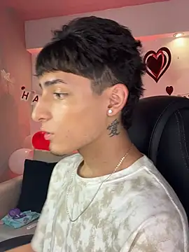 MateoMitchell online show from February 20, 2026, 4:20 am