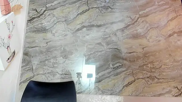 Snapshot of COMPTON_01 chatting on November 1, 2025, 3:52 am COMPTON 01 online show from November 1, 2025, 3:52 am