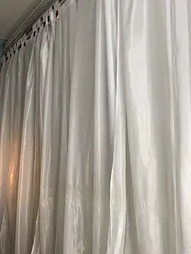 Rose monroee online show from February 22, 2026, 7:56 pm