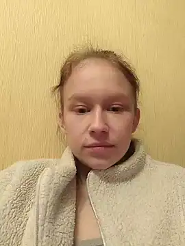 Snapshot of AlettaPaltrova chatting on October 3, 2025, 9:45 pm AlettaPaltrova online show from October 3, 2025, 9:45 pm