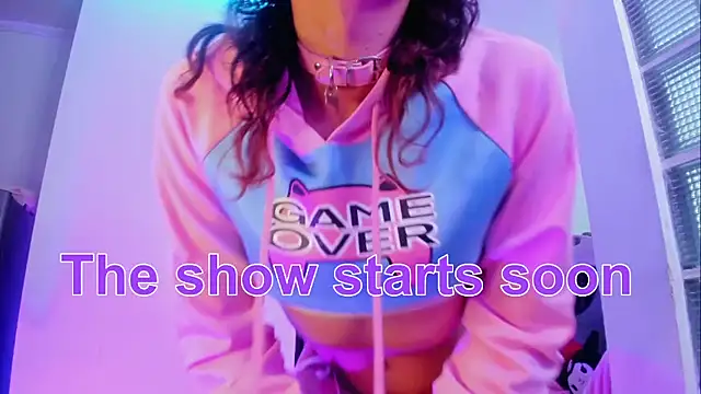 Sweet-SharoKitty online show from January 18, 2026, 7:06 pm