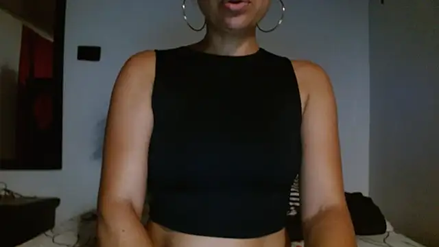 Snapshot of Seductress_Malia chatting on July 10, 2026, 4:39 am Seductress Malia online show from July 10, 2026, 4:39 am