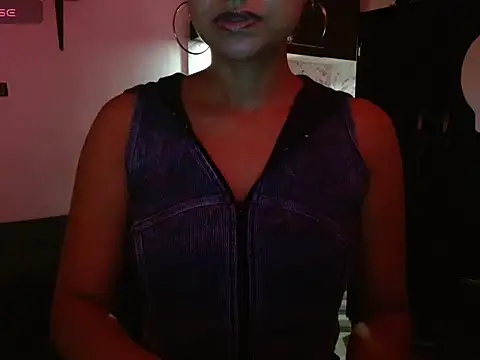 Snapshot of Seductress_Malia chatting on July 25, 2026, 2:36 pm Seductress Malia online show from July 25, 2026, 2:36 pm