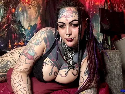 Snapshot of nyxvelon chatting on November 6, 2025, 9:26 pm nyxvelon online show from November 6, 2025, 9:26 pm