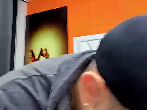 Snapshot of jasonshaw25 chatting on November 13, 2025, 5:12 pm jasonshaw25 online show from November 13, 2025, 5:12 pm