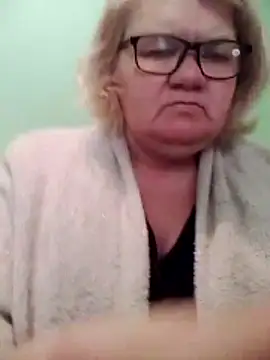 LusiyaGold5 online show from February 26, 2026, 8:13 am