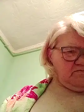 LusiyaGold5 online show from March 5, 2026, 11:56 pm