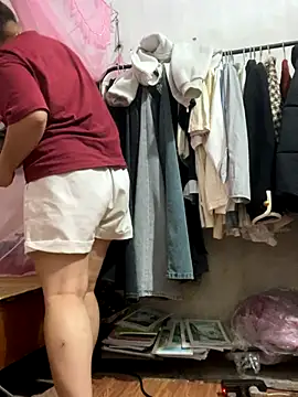 Beautiful-light22 online show from October 30, 2025, 8:16 am