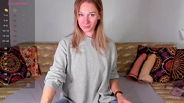 Amalia Mio online show from October 30, 2025, 8:16 am