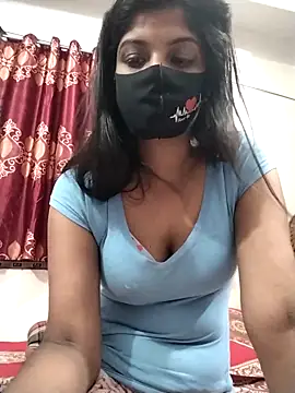 Queen-Any online show from October 23, 2025, 11:35 pm