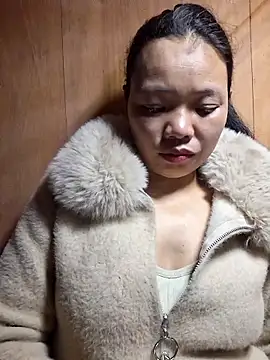 miomio-12 online show from February 14, 2026, 3:09 pm