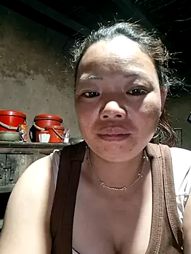 Snapshot of miomio-12 chatting on May 25, 2026, 9:43 pm miomio-12 online show from May 25, 2026, 9:43 pm