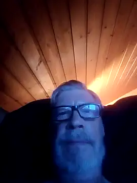 ImperlPerverso59 online show from October 4, 2025, 5:11 pm