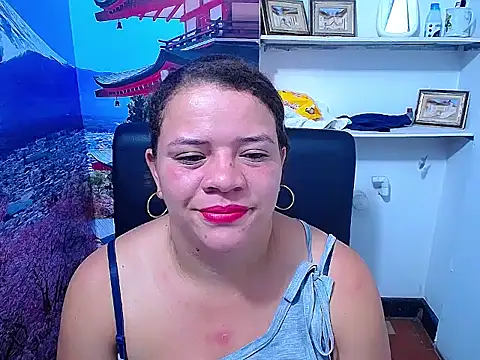 Biigg xxx online show from November 6, 2025, 9:37 pm