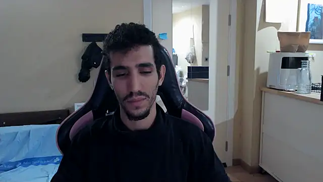 junokun22 online show from October 9, 2025, 6:17 pm