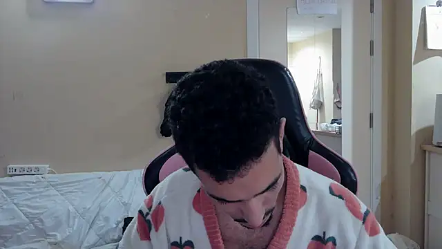 junokun22 online show from November 3, 2025, 7:04 pm