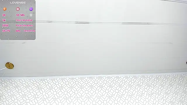 MarcelaCortes online show from April 16, 2026, 9:39 pm