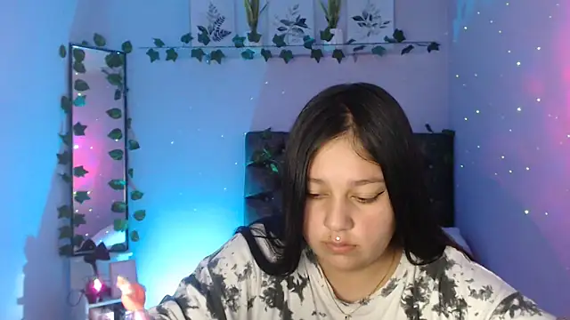 KOREN JALAA online show from January 10, 2025, 11:29 pm