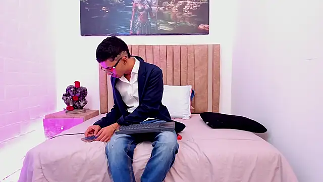 Timothe Evans online show from November 20, 2025, 8:19 pm