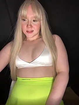 Darling Bri  online show from October 24, 2025, 4:36 pm