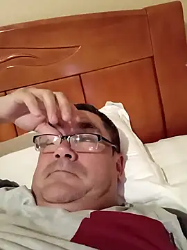 Alfred 00000 online show from October 10, 2025, 11:42 am