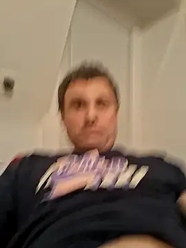 jfro553 online show from April 7, 2026, 4:57 am