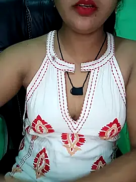 Snapshot of Rashmi_011 chatting on October 19, 2025, 4:51 pm Rashmi 011 online show from October 19, 2025, 4:51 pm