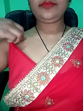 Snapshot of Rashmi_011 chatting on November 15, 2025, 7:49 am Rashmi 011 online show from November 15, 2025, 7:49 am