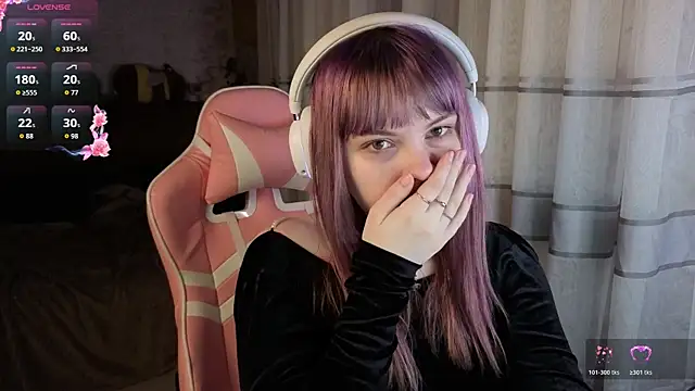 KristiBloom online show from March 8, 2026, 12:41 am