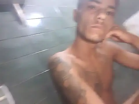 Amorseu18cm online show from October 20, 2025, 1:00 pm