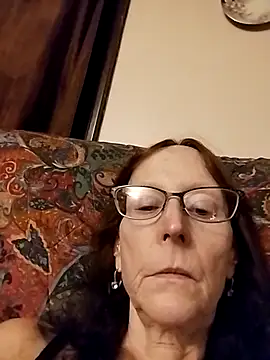 Snapshot of Spicylady1234 chatting on December 18, 2025, 12:49 am Spicylady1234 online show from December 18, 2025, 12:49 am