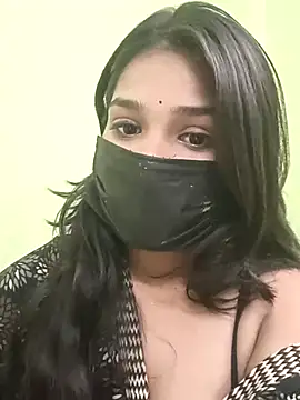 Beautiful Eye online show from December 14, 2025, 6:23 pm