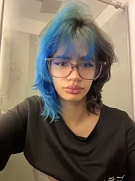 sukulaurens online show from April 10, 2026, 5:50 pm