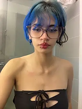 sukulaurens online show from April 13, 2026, 7:52 pm