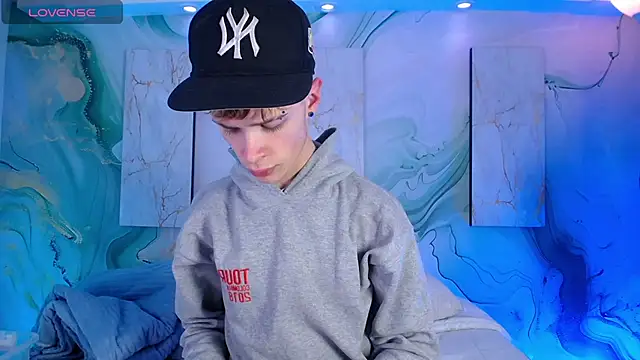 JackFrosst online show from April 1, 2026, 1:52 pm