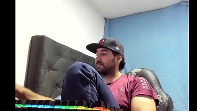 coolfriki online show from January 12, 2026, 2:50 am