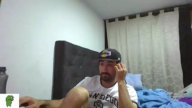 coolfriki online show from July 24, 2026, 2:42 am