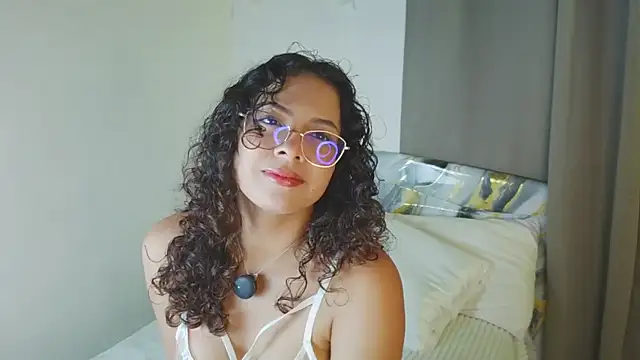  Bella Beth  online show from January 8, 2026, 11:07 pm