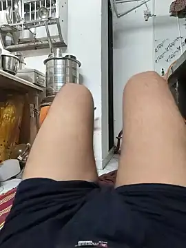 deepti 07 online show from October 7, 2025, 9:01 pm