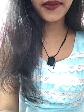 anjali2351 online show from April 17, 2026, 6:16 am