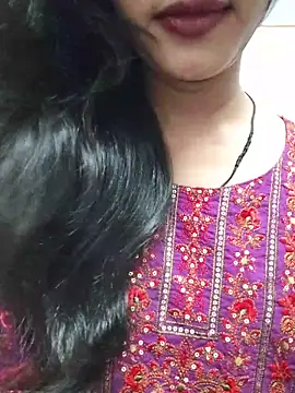 anjali2351 online show from June 7, 2026, 6:11 pm