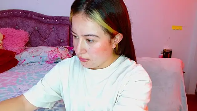 Hanssel tess online show from November 18, 2025, 6:34 pm