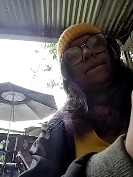 Snapshot of Abby_2-1 chatting on November 13, 2025, 9:36 pm Abby 2-1 online show from November 13, 2025, 9:36 pm