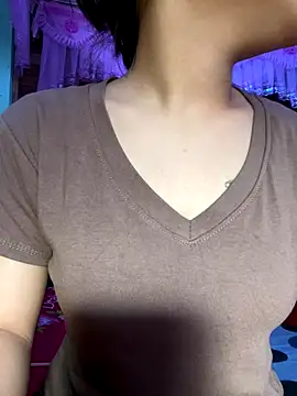 Snapshot of Lyly69699 chatting on November 14, 2025, 7:29 am Lyly69699 online show from November 14, 2025, 7:29 am