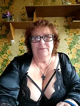 Snapshot of TATSI23 chatting on October 28, 2025, 1:03 pm TATSI23 online show from October 28, 2025, 1:03 pm